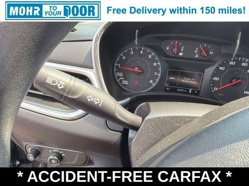 Used 2018 Chevrolet Equinox LT FWD image 18
