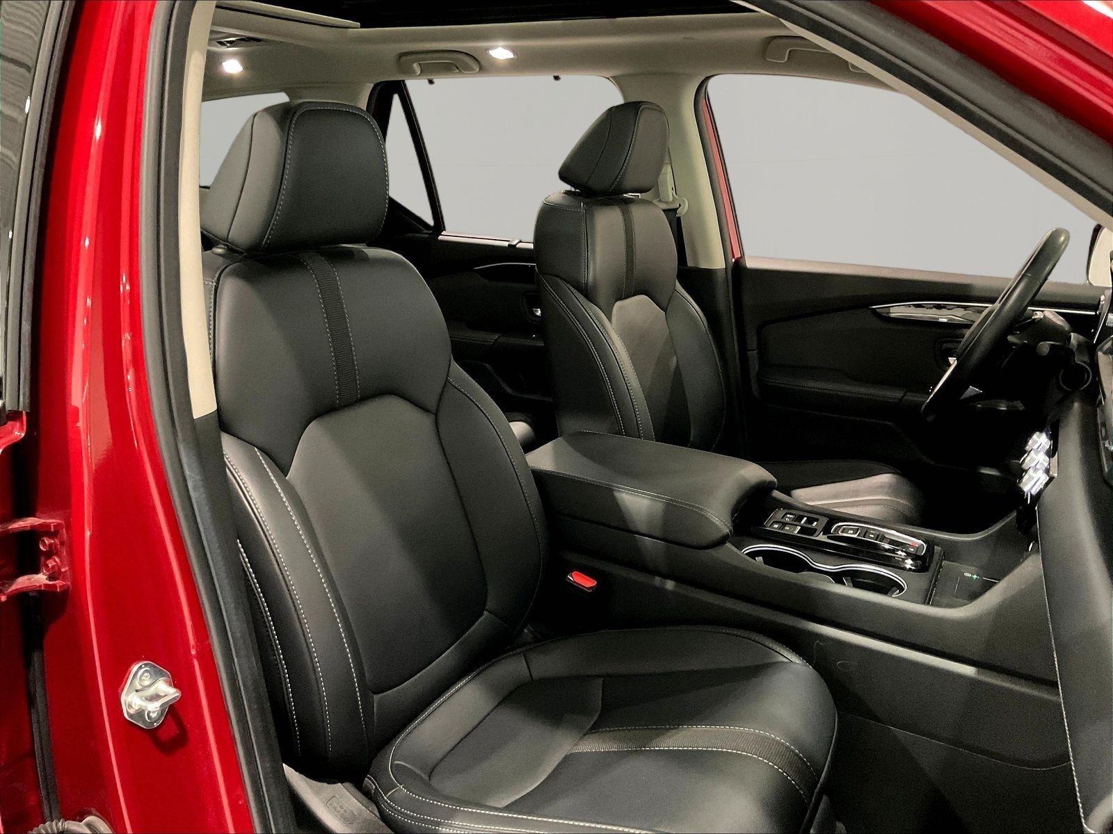 Used 2025 Honda Pilot Touring image 30