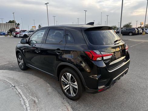 Used 2024 Mitsubishi Outlander Sport ES AWD/4WD image 4