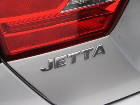 Used 2012 Volkswagen Jetta S FWD image 7
