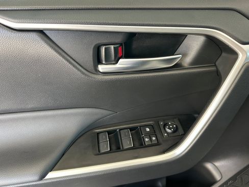 Used 2025 Toyota RAV4 XLE w/ Weather Package FWD image 12