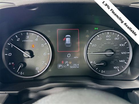 Used 2025 Subaru Crosstrek 2.0i Premium image 12