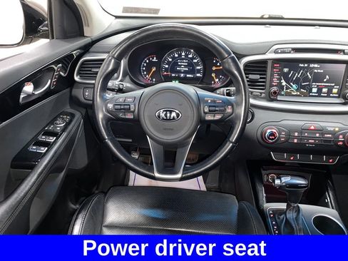 Used 2016 Kia Sorento SX image 11