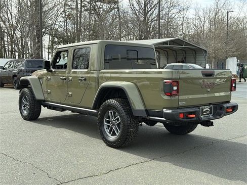 New 2026 Jeep Gladiator Mojave image 11