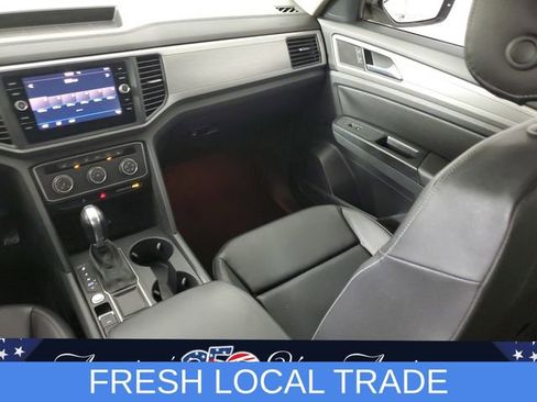 Used 2018 Volkswagen Atlas SE FWD image 19