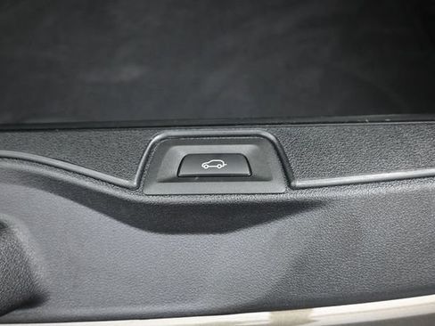 Used 2023 BMW X5 M w/ Executive Package AWD/4WD image 39