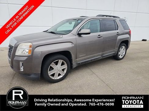 Used 2011 GMC Terrain SLT image 1
