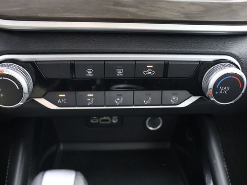 Used 2023 Nissan Altima 2.5 SV FWD image 15