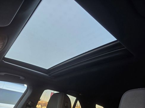 Used 2021 Mercedes-Benz GLE 350 image 19