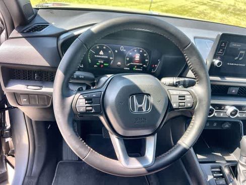 Used 2026 Honda CR-V Sport-L image 17
