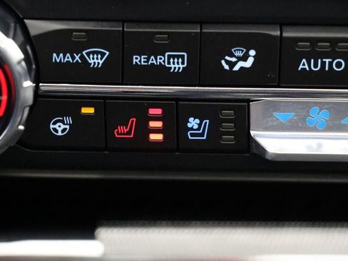 Used 2025 Ford F150 Raptor image 40