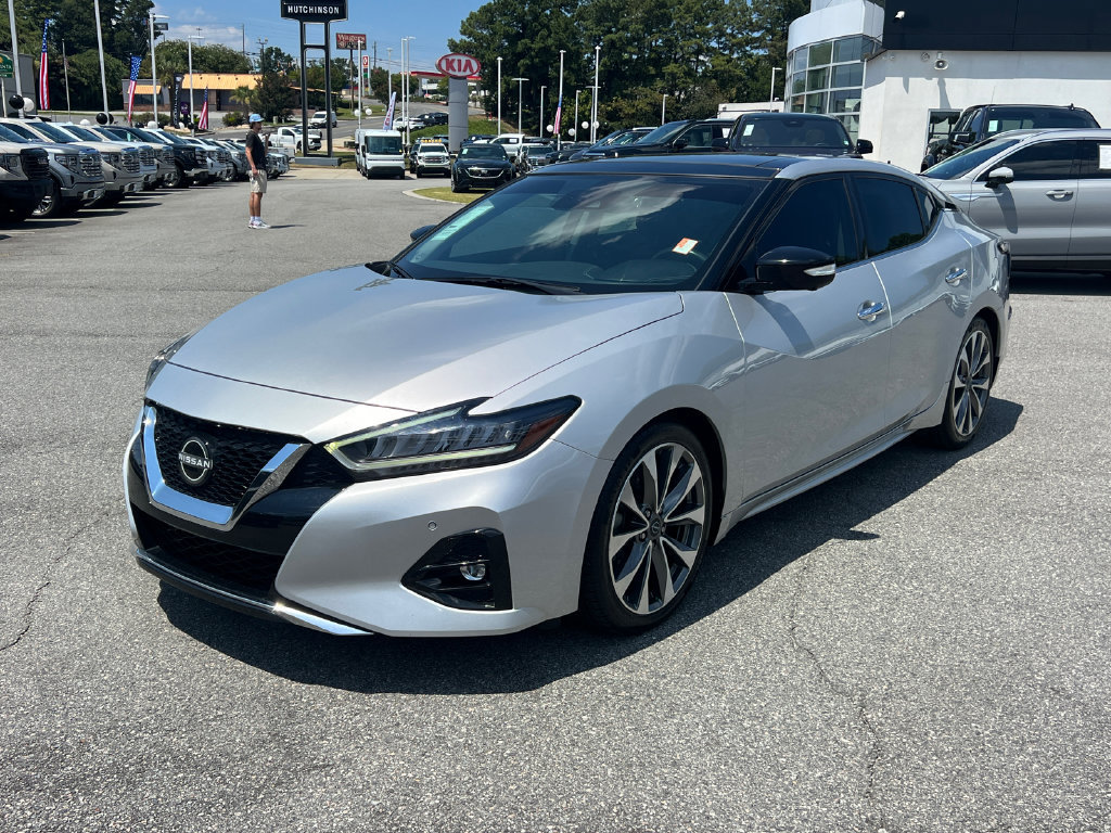 Used 2023 Nissan Maxima Platinum w/ Sport Mat Group FWD image 3
