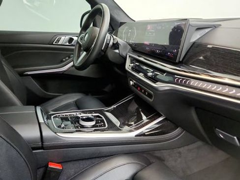 Used 2025 BMW X7 xDrive40i w/ Executive Package AWD/4WD image 36