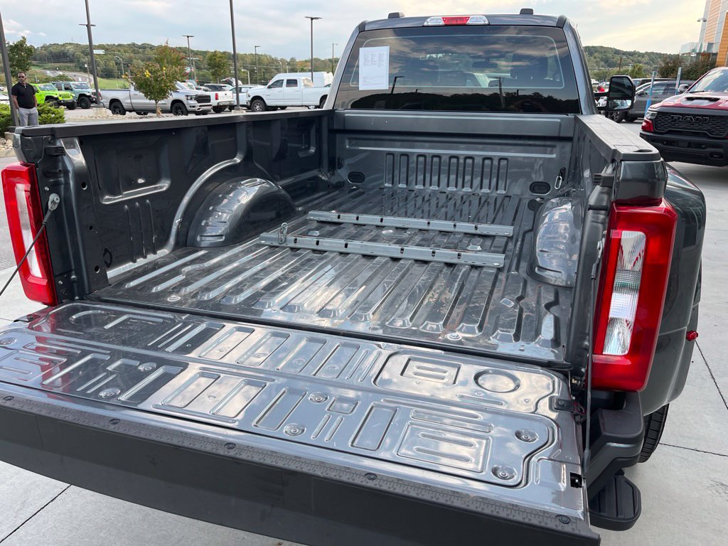Used 2026 Ford F350 XL w/ STX Appearance Package AWD/4WD image 19