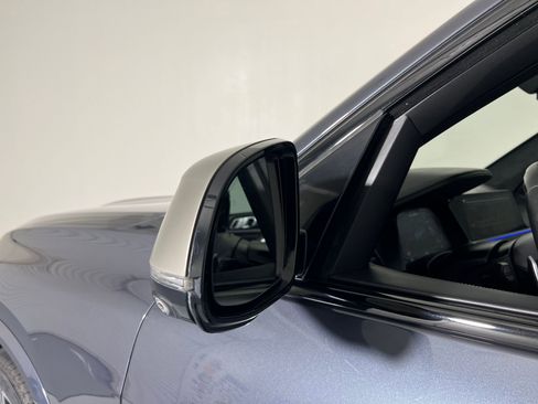 Used 2021 BMW X5 M50i w/ Executive Package image 23