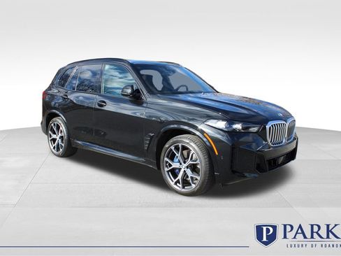 Used 2024 BMW X5 xDrive40i w/ M Sport Package image 1