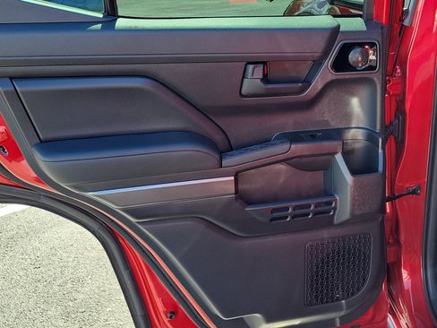 Used 2025 Toyota 4Runner TRD Off-Road Premium image 14