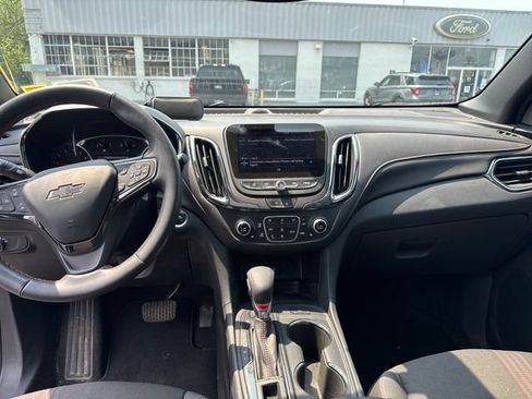 Used 2024 Chevrolet Equinox RS AWD/4WD image 13