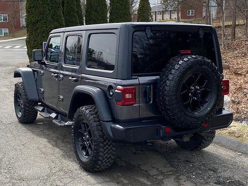 Used 2024 Jeep Wrangler Willys image 6