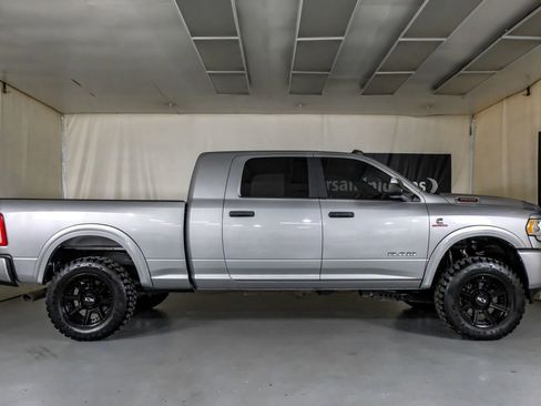 Used 2022 RAM 3500 Lone Star image 6