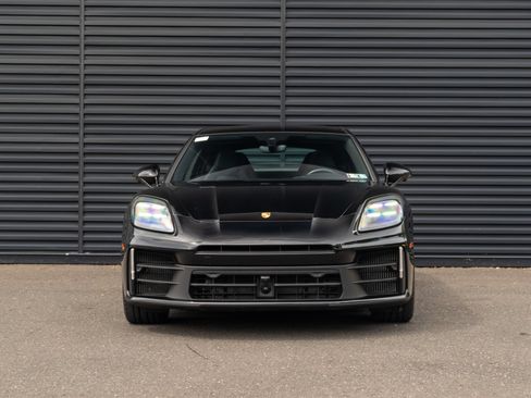 Certified 2025 Porsche Panamera 4 w/ Premium Package AWD/4WD image 11