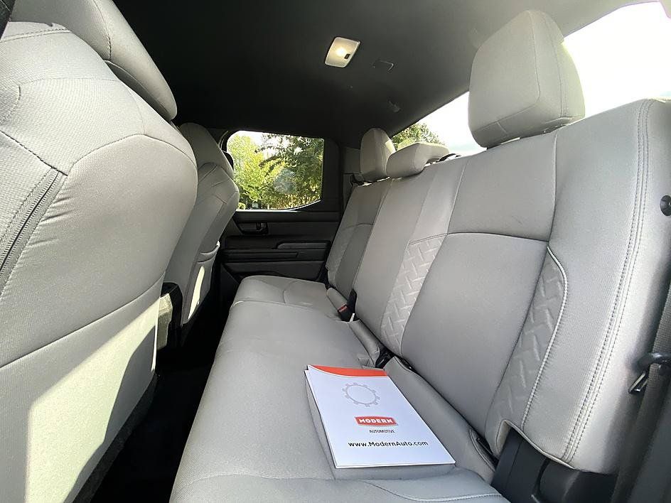 Certified 2025 Toyota Tacoma SR5 AWD/4WD image 13