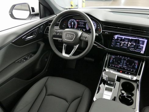 New 2026 Audi Q8 Premium Plus image 22