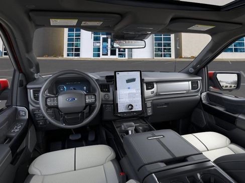 New 2023 Ford F150 Lightning Platinum image 31