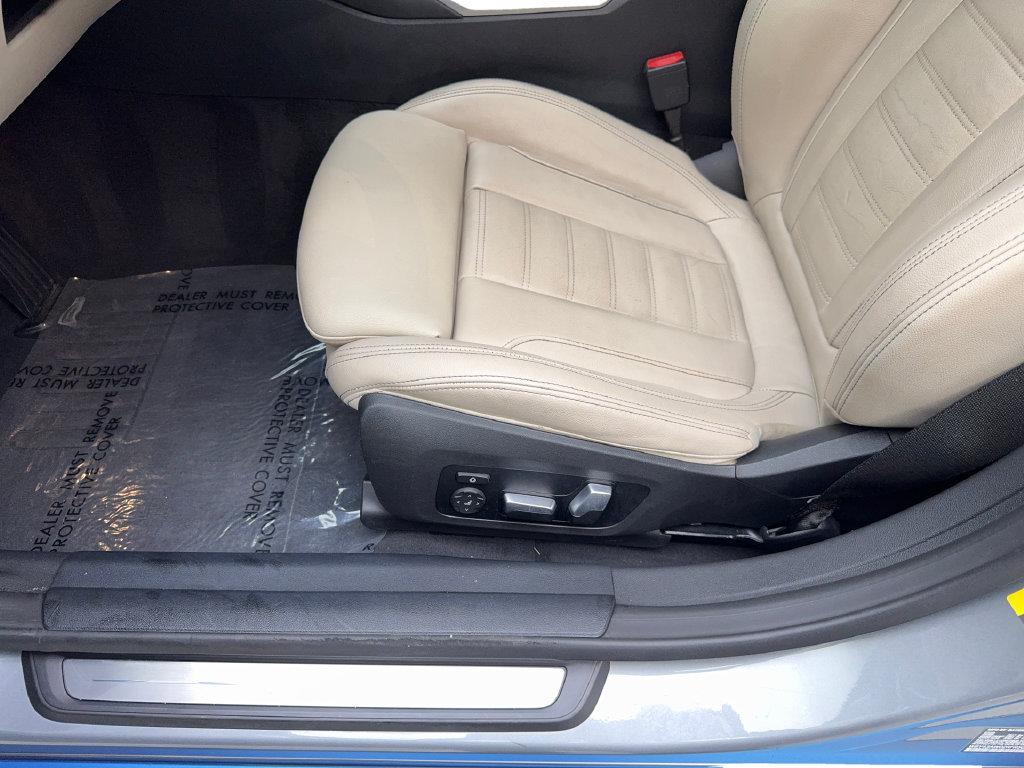 Used 2024 BMW i4 eDrive35 w/ Premium Package RWD image 28