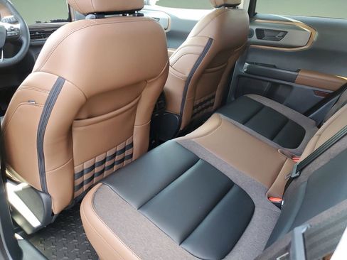 New 2025 Ford Bronco Sport Outer Banks w/ Sasquatch Outer Banks Package AWD/4WD image 11