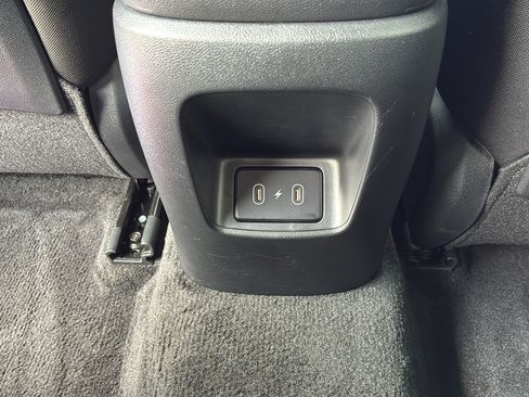 Used 2025 Hyundai Elantra Sport FWD image 13