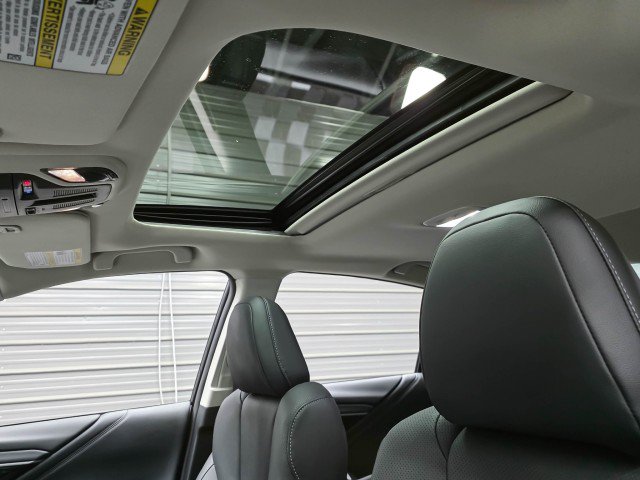 Used 2024 Subaru Legacy Limited AWD/4WD image 19