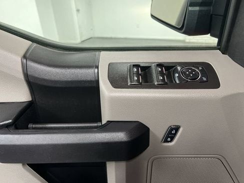 Used 2017 Ford F150 XL w/ XL Power Equipment Group AWD/4WD image 21