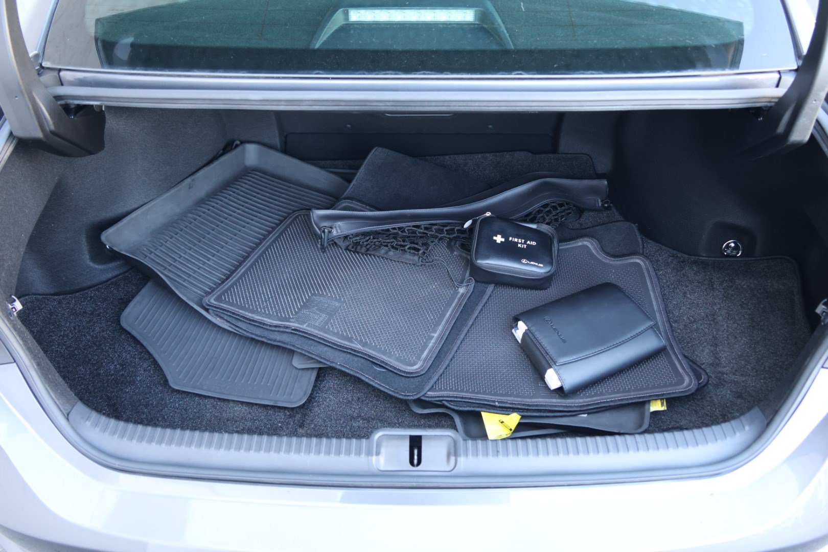 Used 2020 Lexus ES 350 F Sport w/ Accessory Package 2 FWD image 34