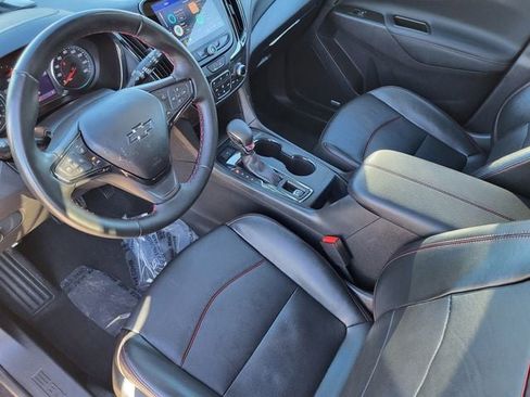 Used 2023 Chevrolet Equinox RS w/ RS Leather Package image 17