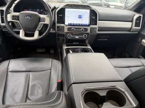Used 2022 Ford F350 Lariat w/ Black Appearance Package AWD/4WD image 16