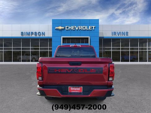 Used 2023 Chevrolet Colorado LT w/ LT Convenience Package II image 7