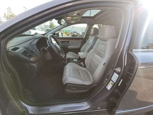 Used 2017 Honda CR-V Touring image 17