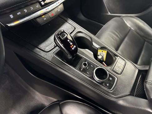 Used 2023 Cadillac XT4 Premium Luxury image 20