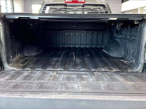 Used 2017 Chevrolet Colorado ZR2 AWD/4WD image 23