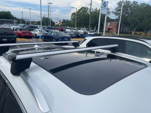 Used 2018 Audi Q5 2.0T Premium Plus w/ Premium Plus Package AWD/4WD image 3