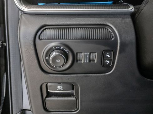 Certified 2024 Jeep Grand Wagoneer Series II w/ Quick Order Packagew 28T AWD/4WD image 15