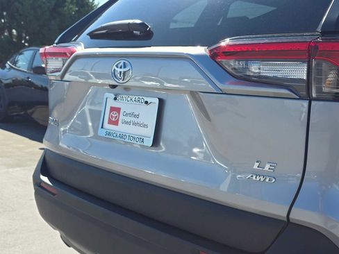 Certified 2025 Toyota RAV4 LE AWD/4WD image 13