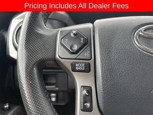 Used 2017 Toyota Tacoma Limited w/ Tow Package AWD/4WD image 27