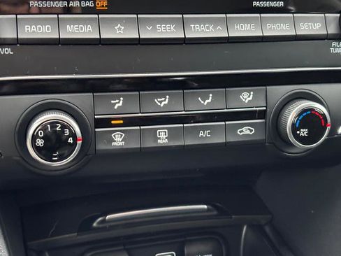 Certified 2020 Kia Optima LX image 29