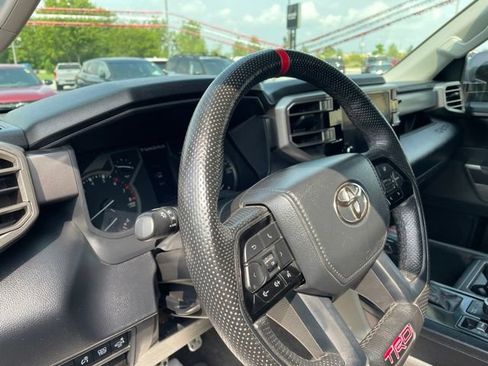 Used 2022 Toyota Tundra SR5 AWD/4WD image 12