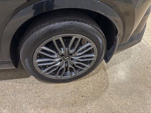 Used 2023 Lexus RX 500h F Sport image 12