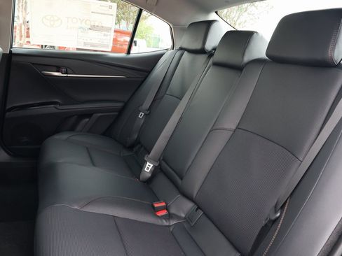 New 2026 Toyota Camry XLE image 32