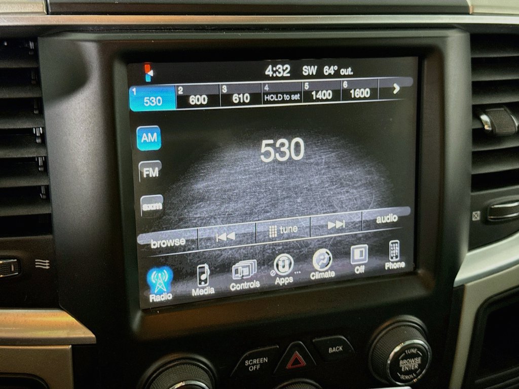 Used 2015 RAM 3500 SLT AWD/4WD image 5