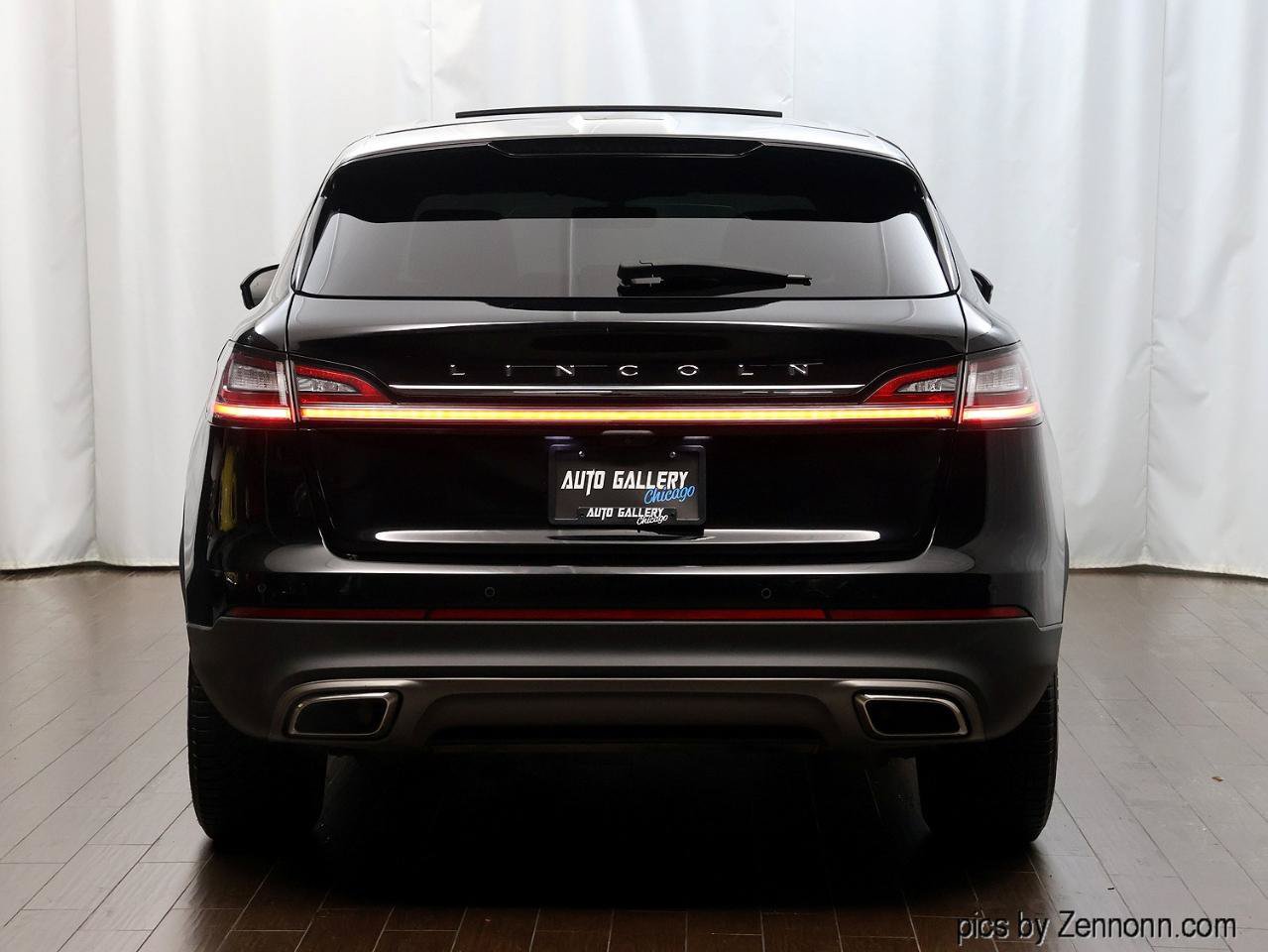 Used 2021 Lincoln Nautilus Reserve AWD/4WD image 7
